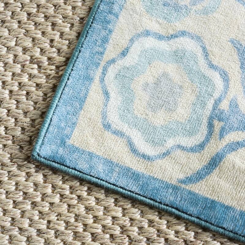 Martha Stewart Aditi Machine Washable & Slip Resistant Rug