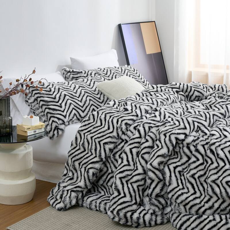 Snowball® Oceans - Coma Inducer® Oversized Comforter Set - Zebra Ripple
