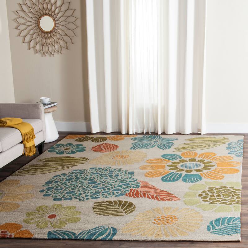 SAFAVIEH Handmade Four Seasons Alissa Floral Rug