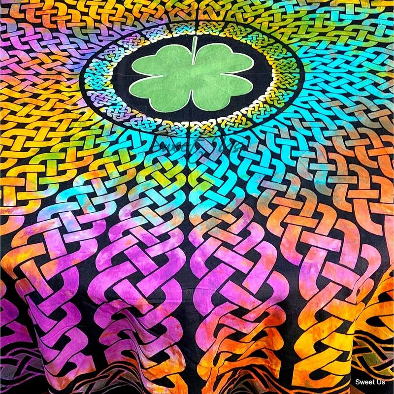 Tie-Dye Cotton Lucky Clover Celtic Tablecloth Collection
