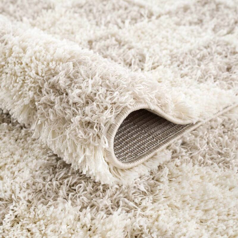 Hauteloom Atira Living Room, Bedroom Area Rug - Contemporary - Plush Pile - Light Gray,Cream - 7'10" x 10'3"