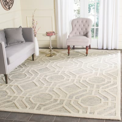 SAFAVIEH Handmade Cambridge Carolyne Modern Wool Rug - Light Grey/Ivory - 8' x 10'