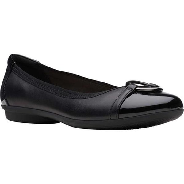 clarks flat black womens shoes