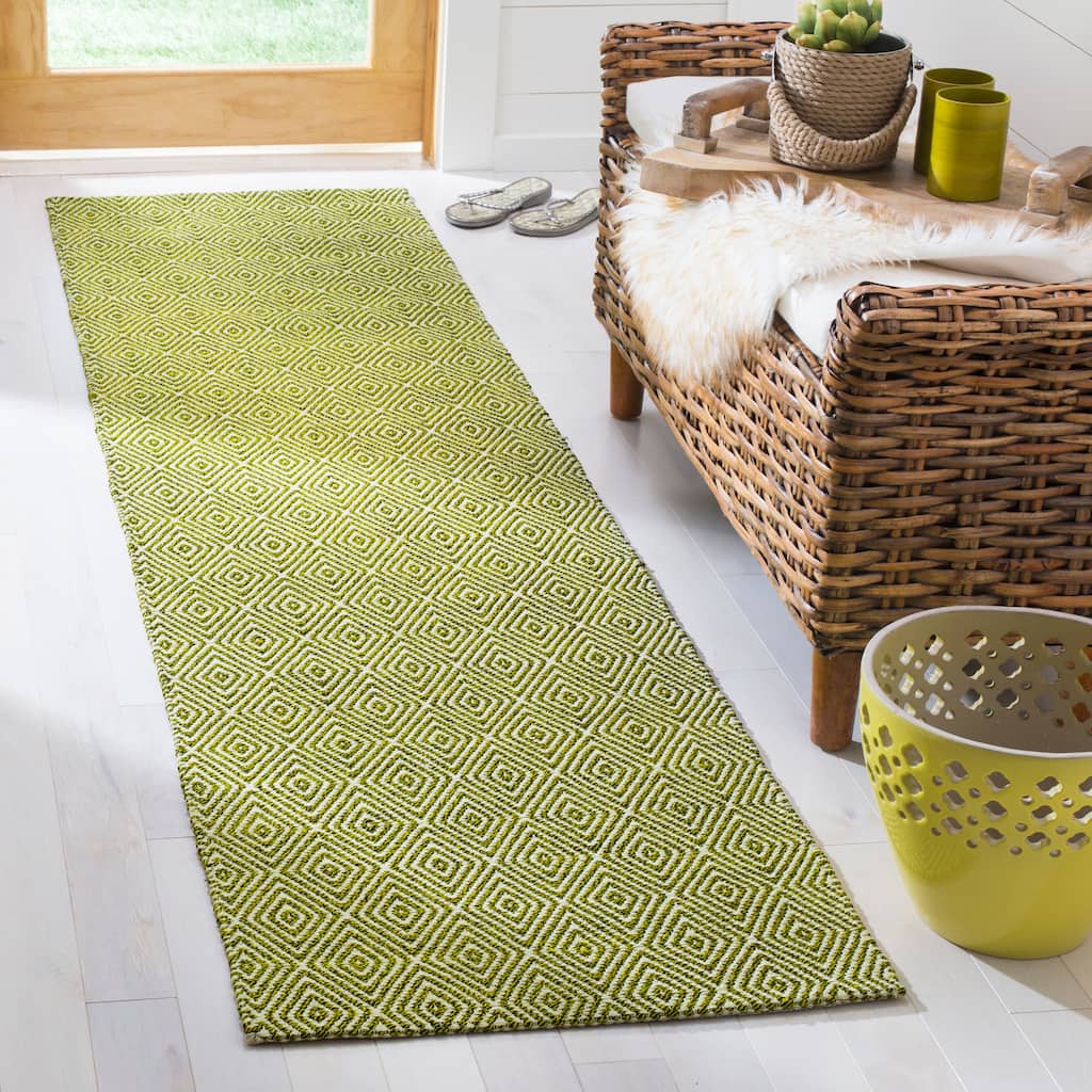 SAFAVIEH Handmade South Hampton Wida Casual Polyester Rug