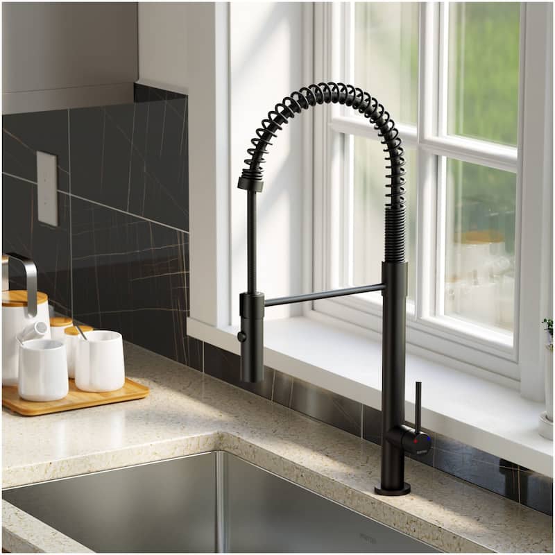 Karran USA KKF220 Bluffton 1.8 GPM Single Hole Kitchen Faucet
