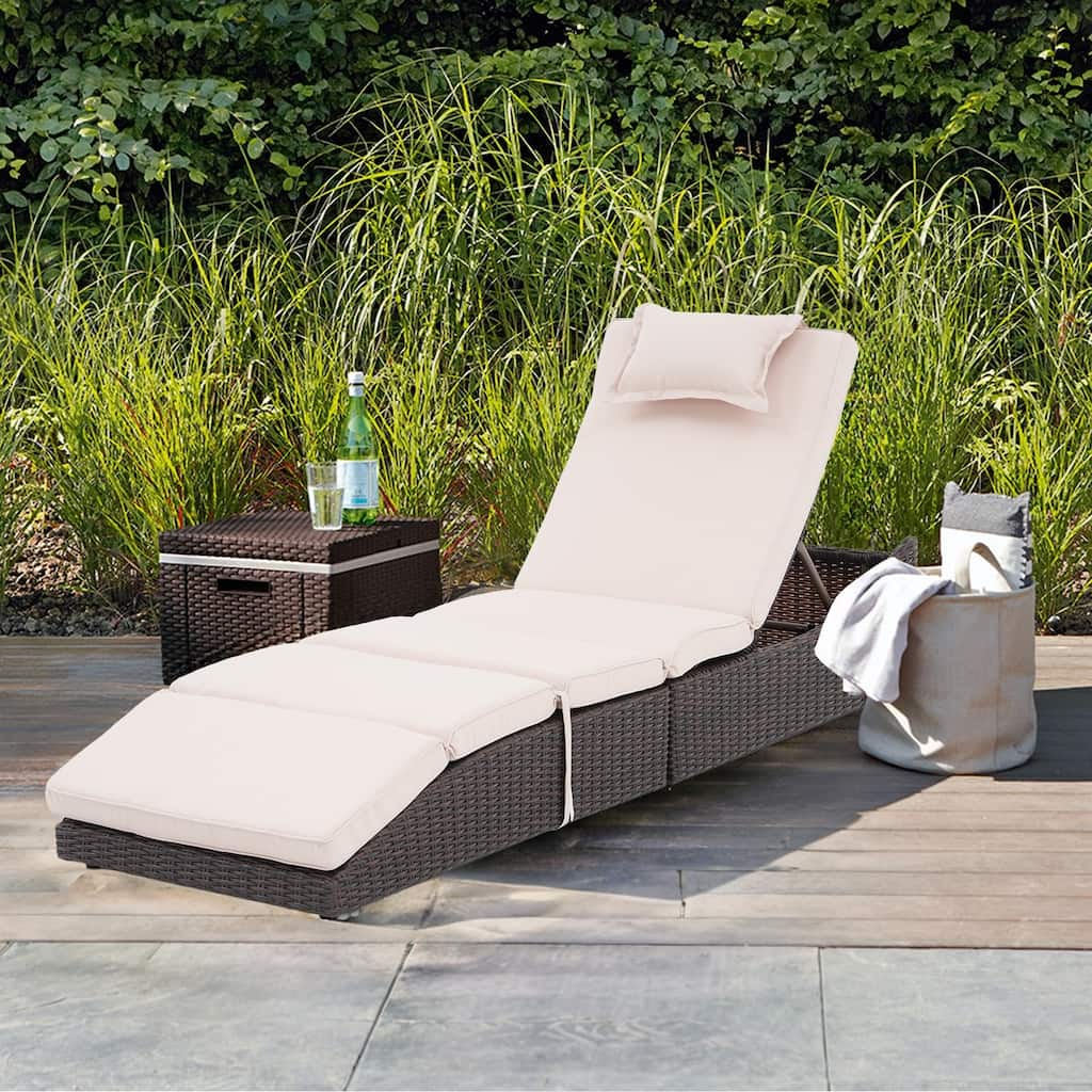 Outdoor PE Wicker Chaise Lounge Chairs, Patio Rattan Reclining Chair Adjustable Backrest Pool Sunbathing Recliners