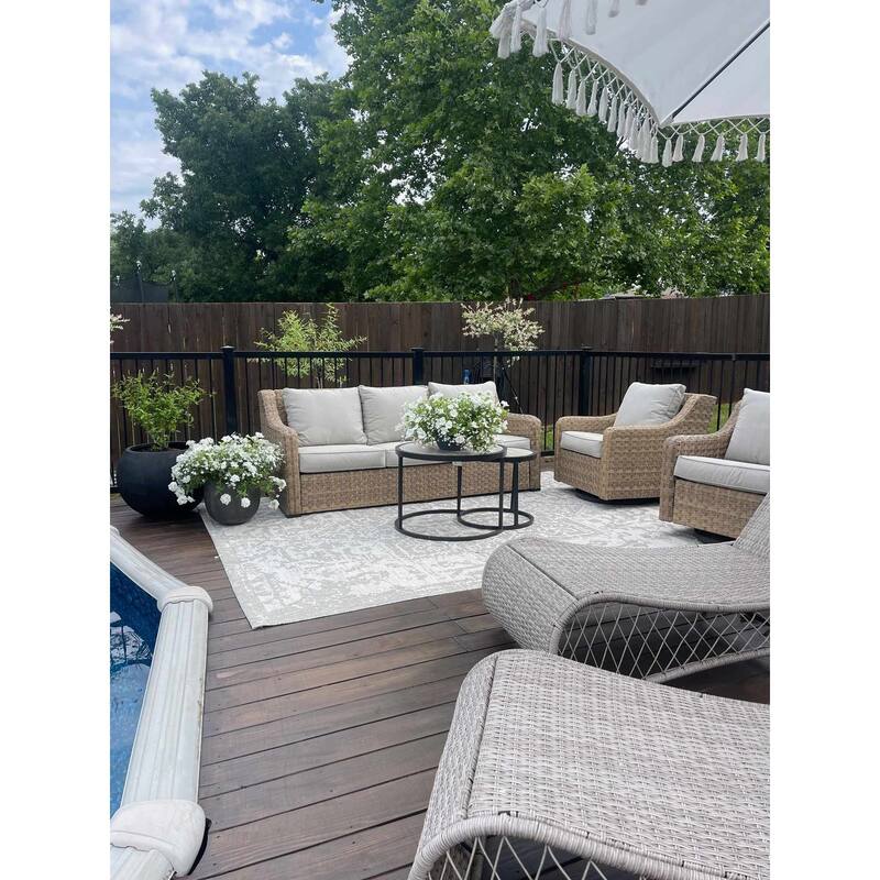 Hauteloom Canadian Living Room, Bedroom Patio Outdoor Area Rug - Gray, Medium Gray, Peach - 2' x 2'11"