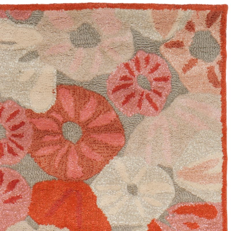 Martha Stewart by SAFAVIEH Poppy Field Wool/ Viscose Rug