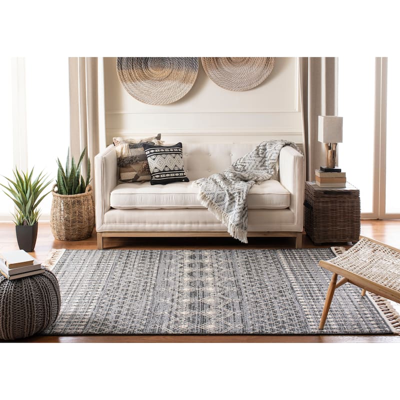 SAFAVIEH Marrakech Carole Moroccan Fringe Rug