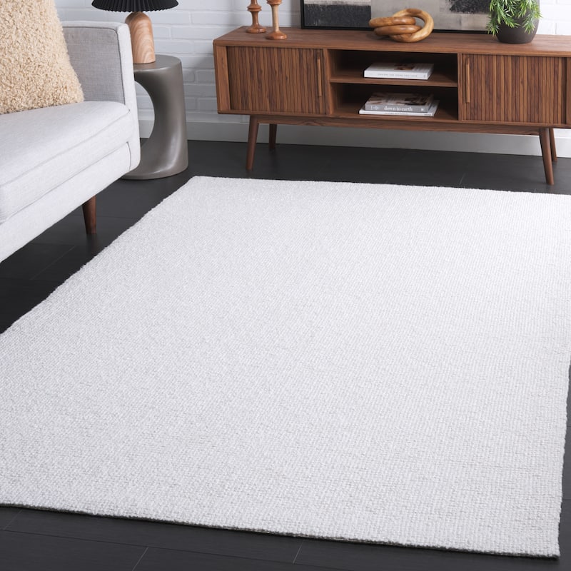 SAFAVIEH Handmade Carmine Virginica Modern & Contemporary Rug - 8' x 10' - Ivory