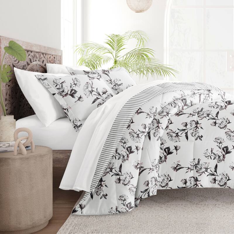 Becky Cameron Vintage Magnolia Stripe Pattern Reversible Comforter Set