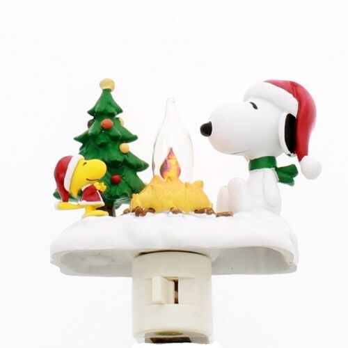 Peanuts 4-1/4-Inch Snoopy and Woodstock at Campfire Nightlight