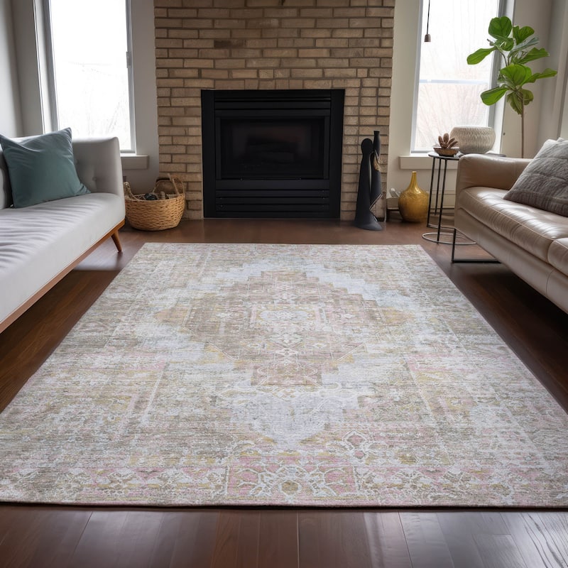 Machine Washable Indoor/Outdoor Traditional Global Chantille Rug