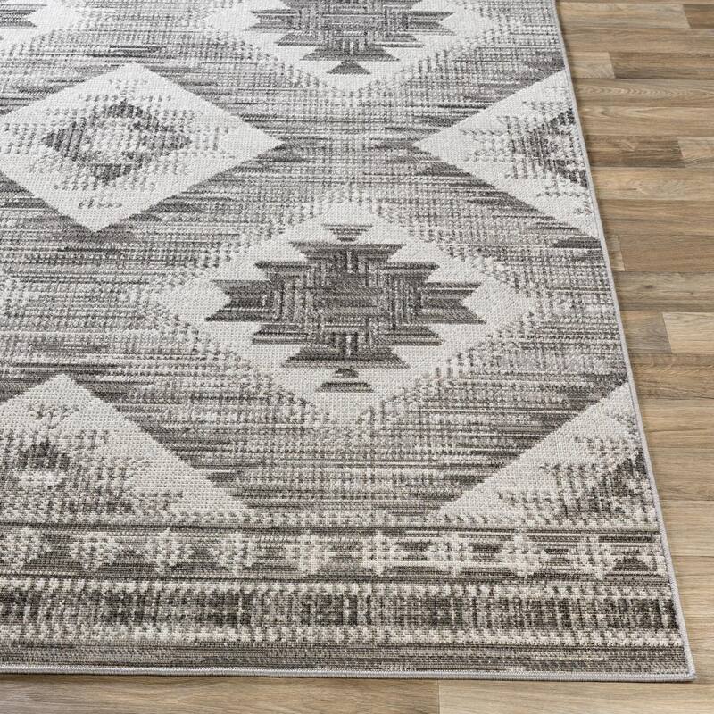 Livabliss Bohemian & Eclectic Rafetus Medallion Area Rug