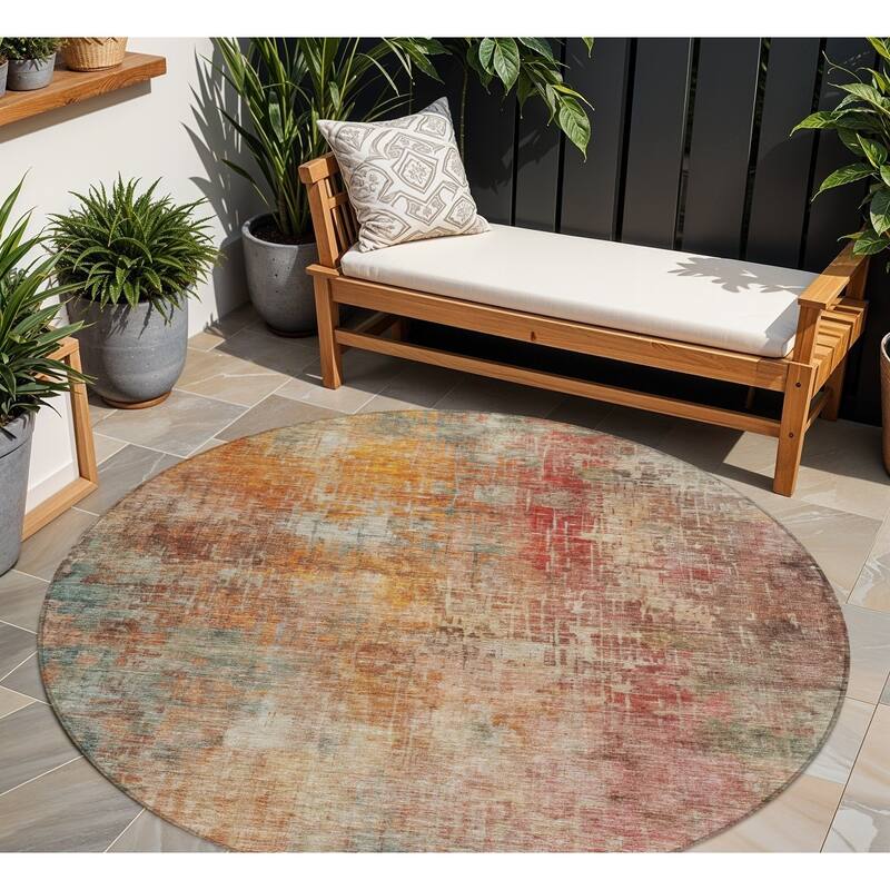 HomeRoots Abstract Transitional Rectangle Outdoor Rug - 8' Round