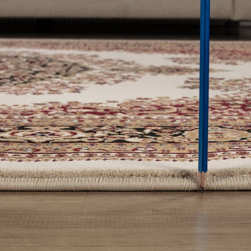 Ivory 2 ft. x 3 ft. Luxury Area Rug, 0.43 Pile Height – Sophisticated Warmth for Any Room - 6' x 7'