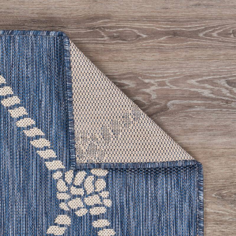 Sevita Tides Nautical Rope Knot Blue/White Indoor/Outdoor Area Rug