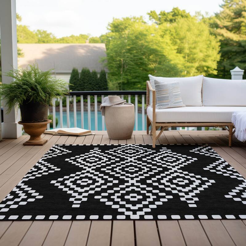 Machine Washable Indoor/ Outdoor Chantille Moroccan Boho Rug