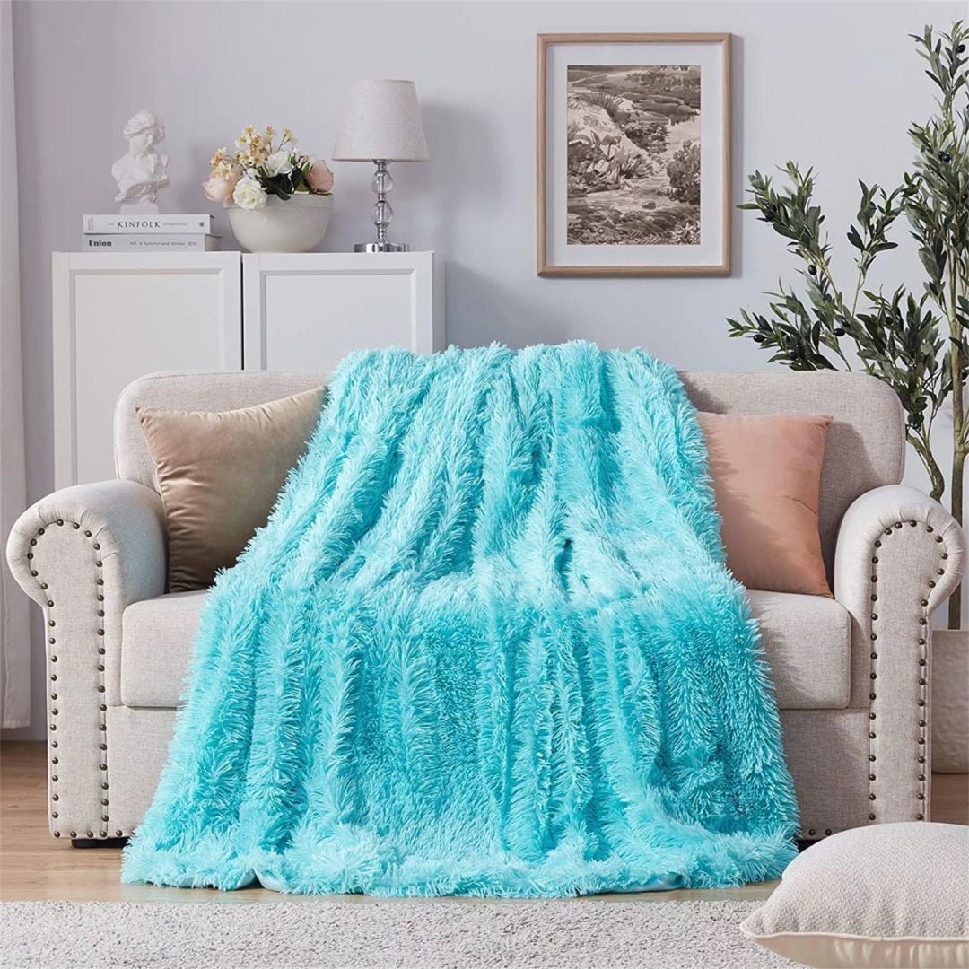 Extra Soft Faux Fur Throw Blanket with Sherpa Warm Underside Blue