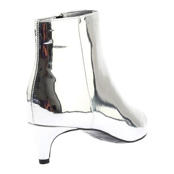 Charles By Charles David Kiss Bootie 2024 www.centroefficacemente