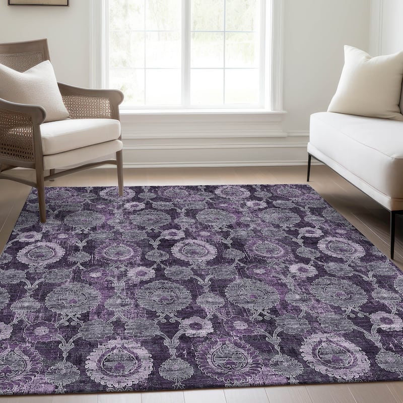Machine Washable Indoor/ Outdoor Chantille Traditional Floral Rug