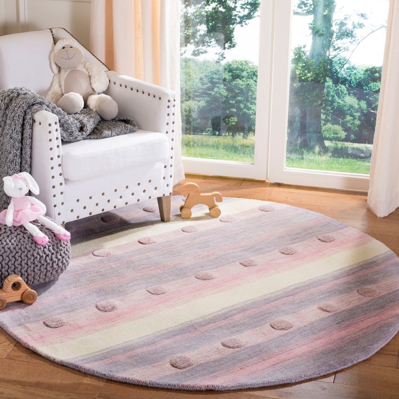 SAFAVIEH Handmade Kids Sandugash Wool Rug - 5'  x  5' - Light Purple/Ivory - Round