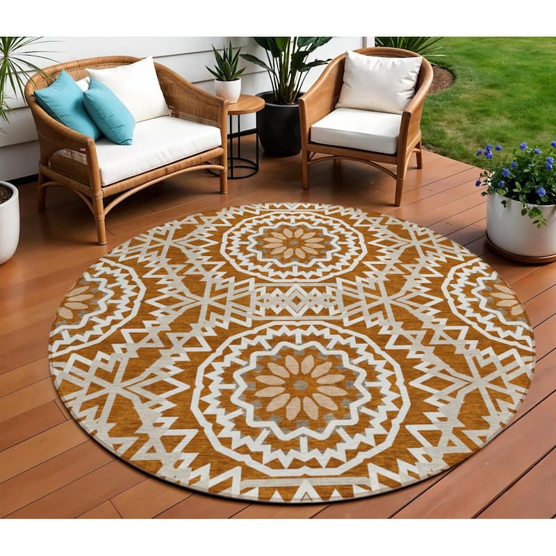 HomeRoots Floral Medallion Transitional Rectangle Outdoor Rug - 8' Round