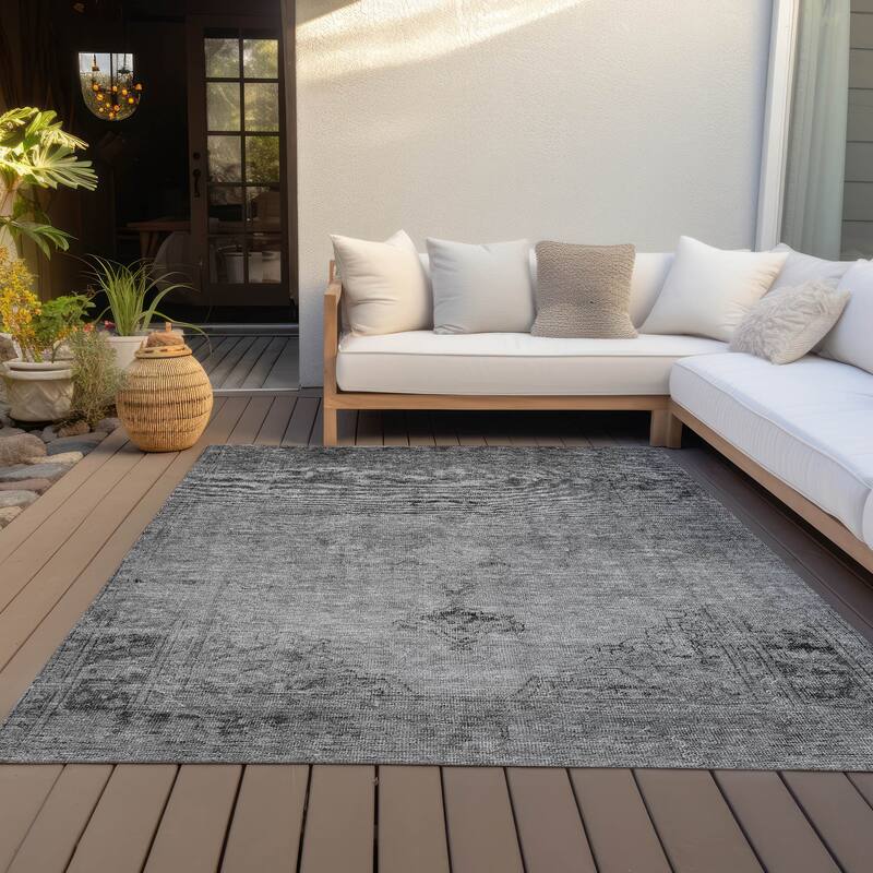Machine Washable Indoor/ Outdoor Chantille Vintage Traditional Rug