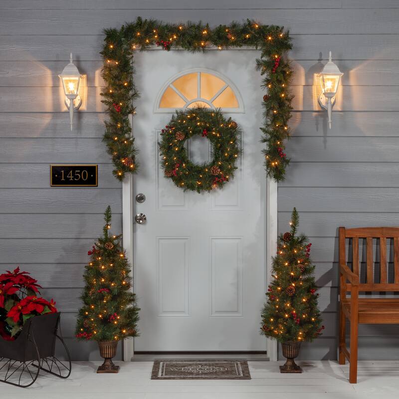 Deluxe 4 Piece Jefferson Pine Holiday Decor Set