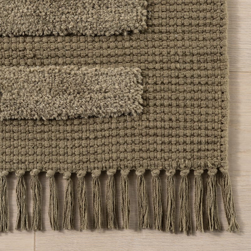 Nuloom Zavira Solid Mid-Century Modern Area Rug