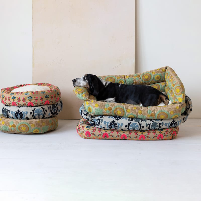 Cotton and Sherpa Pet Bed with Floral Design