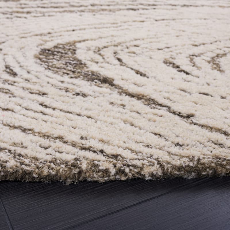 SAFAVIEH Handmade Abstract Petrea Modern Wool Rug