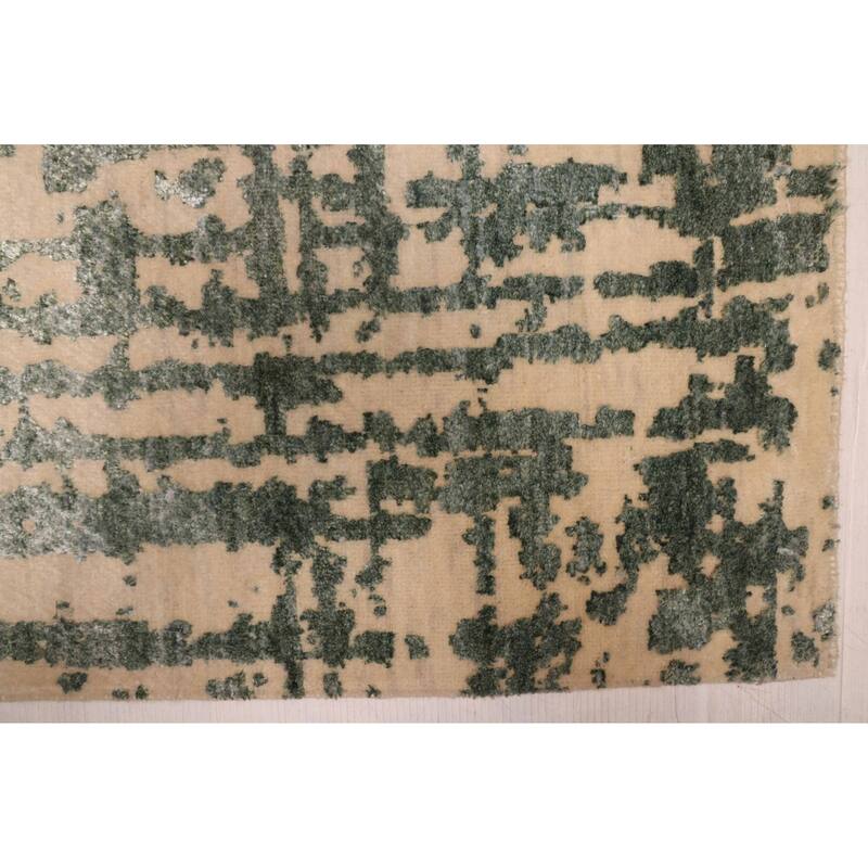 ECARPETGALLERY Hand-knotted Legacy Dark Green, Ivory Silk, Wool Rug - 2'6 x 12'3