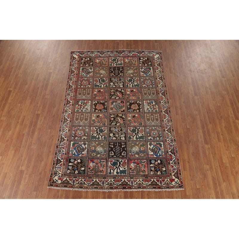 Traditional Bakhtiari Vintage Persian Rug Hand-Knotted Wool Carpet - 6'5" x 9'7"