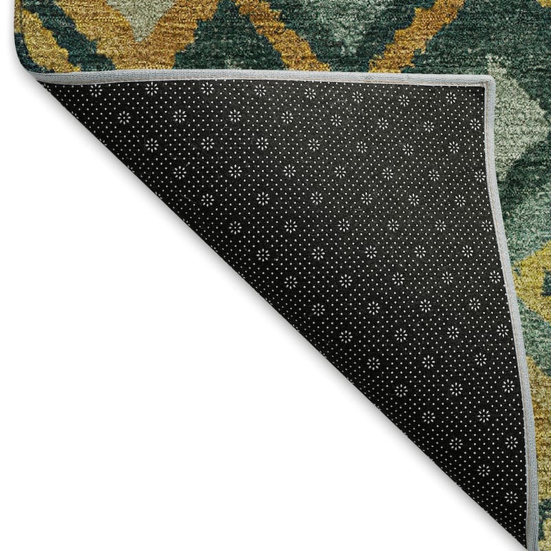 Machine Washable Indoor/ Outdoor Boho Moroccan Chantille Rug
