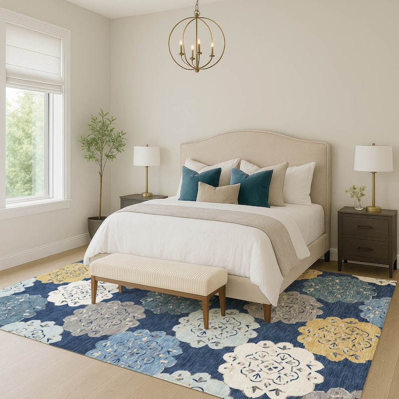 Machine Washable Indoor/ Outdoor Global Motif Chantille Rug