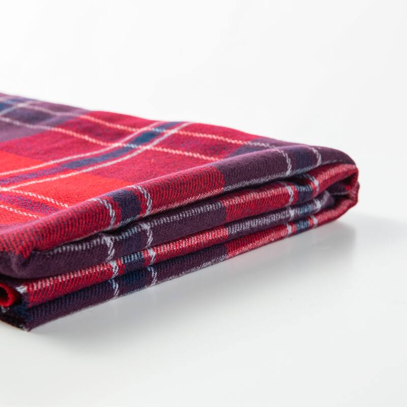 Glitzhome 50 x 60 Knitted Acrylic Plaid Woven Throw Blanket with Tassels