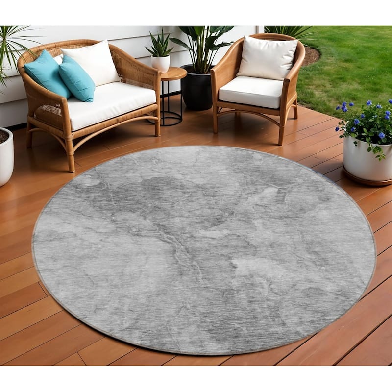 HomeRoots Nautical Transitional Rectangle Outdoor Rug - 8' Round