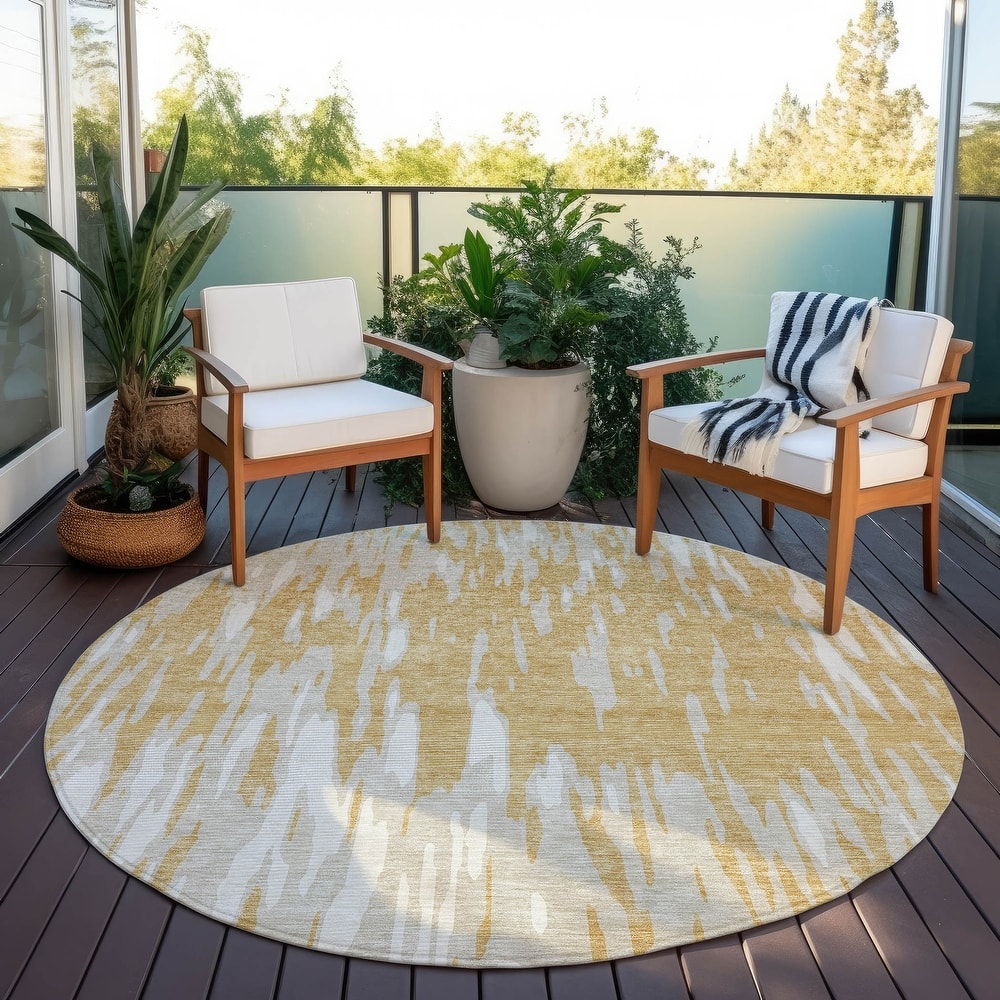 Machine Washable Indoor/ Outdoor Abstract Chantille Rug