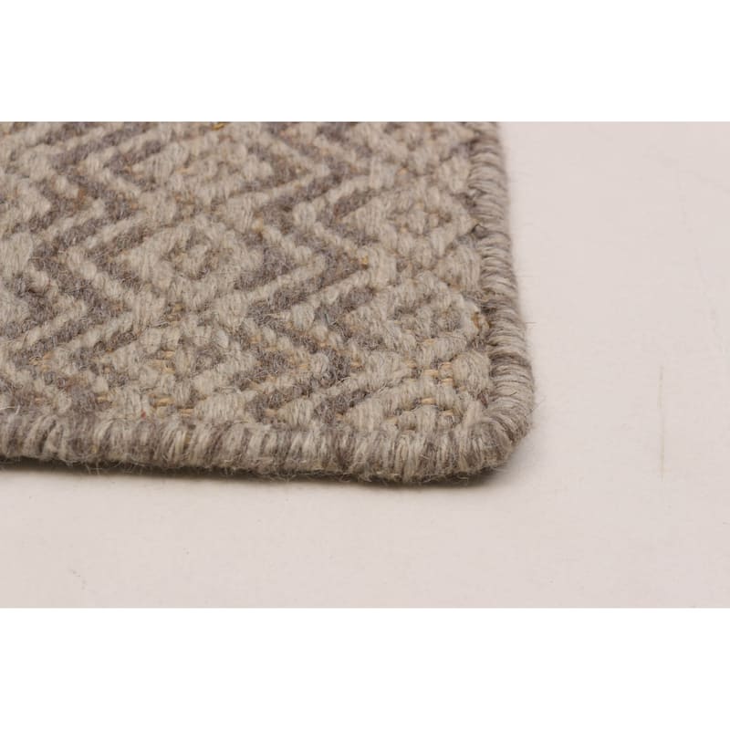 Nevada Taupe Kilim 5'1" x 7'4" - 5'1 x 7'4