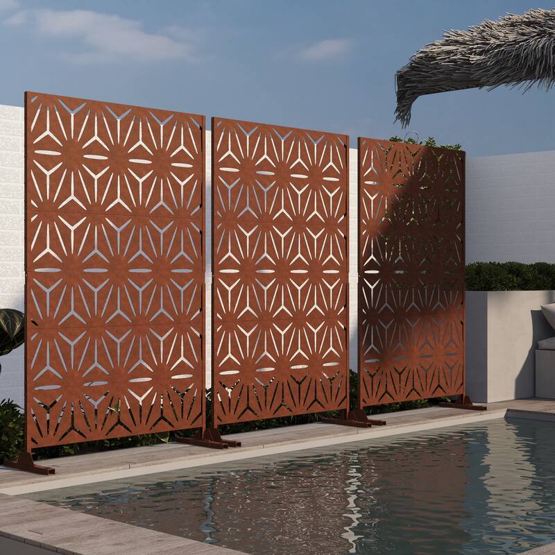 Outdoor Free Standing Metal Privacy Screen