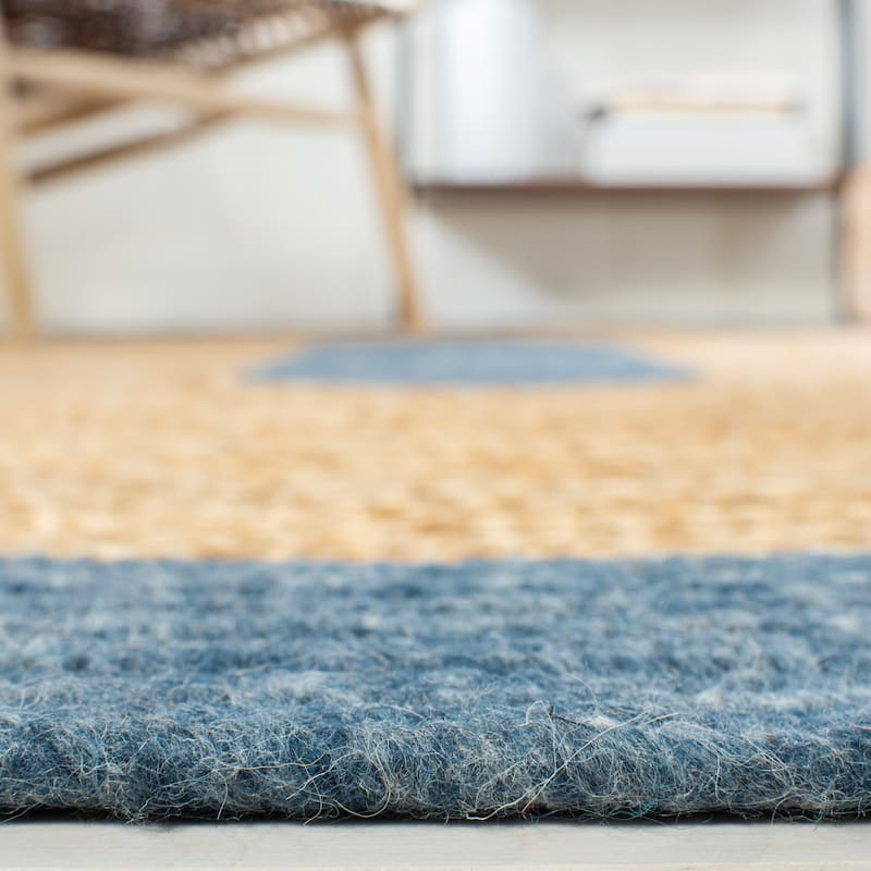 SAFAVIEH Handmade Braided Hvonn Jute Rug