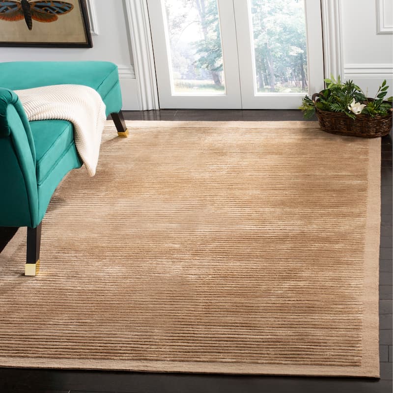SAFAVIEH Couture Hand-knotted Tibetan Lirio Modern Wool Rug - 5' x 7'6" - Straw