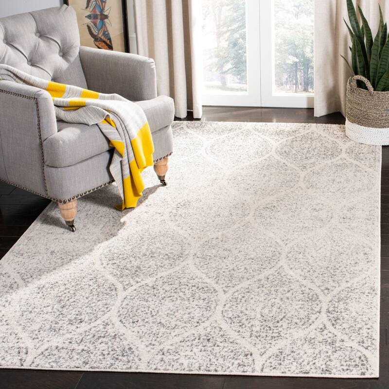 SAFAVIEH Madison Stella Boho Chic Ogee Trellis Rug - 4' x 6' - Ivory/Silver