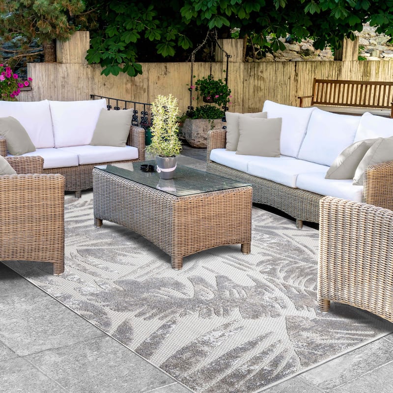Superior Tropical Leaves Coastal Indoor Outdoor Area Rug - 4' x 6' - Slate