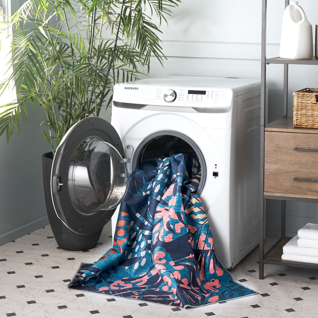 SAFAVIEH Tacoma Shehrie Machine Washable Rug