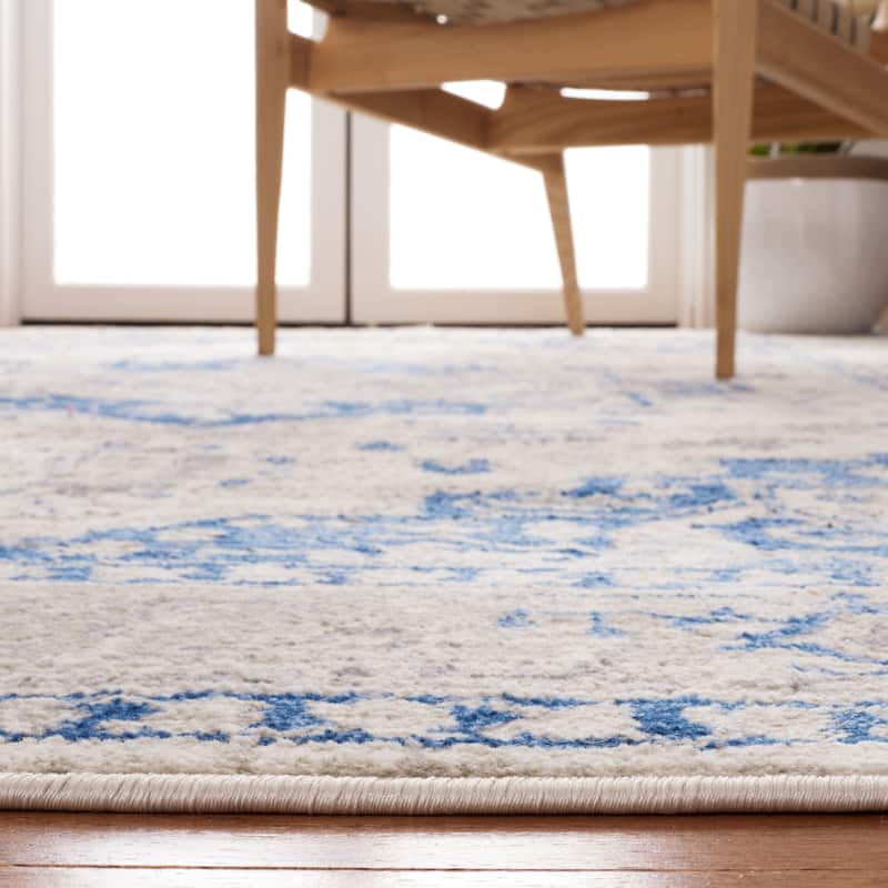 SAFAVIEH, Brentwood Eustachia Oriental Distressed Rug - 9' x 12'