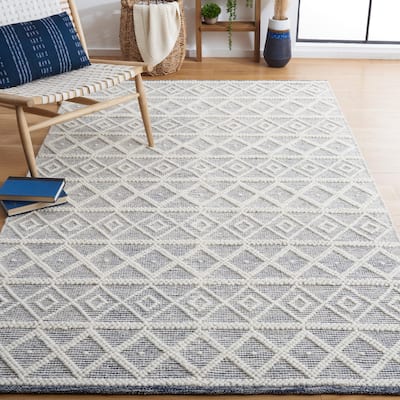 SAFAVIEH, Handmade Natura Rosarie Boho Wool Rug