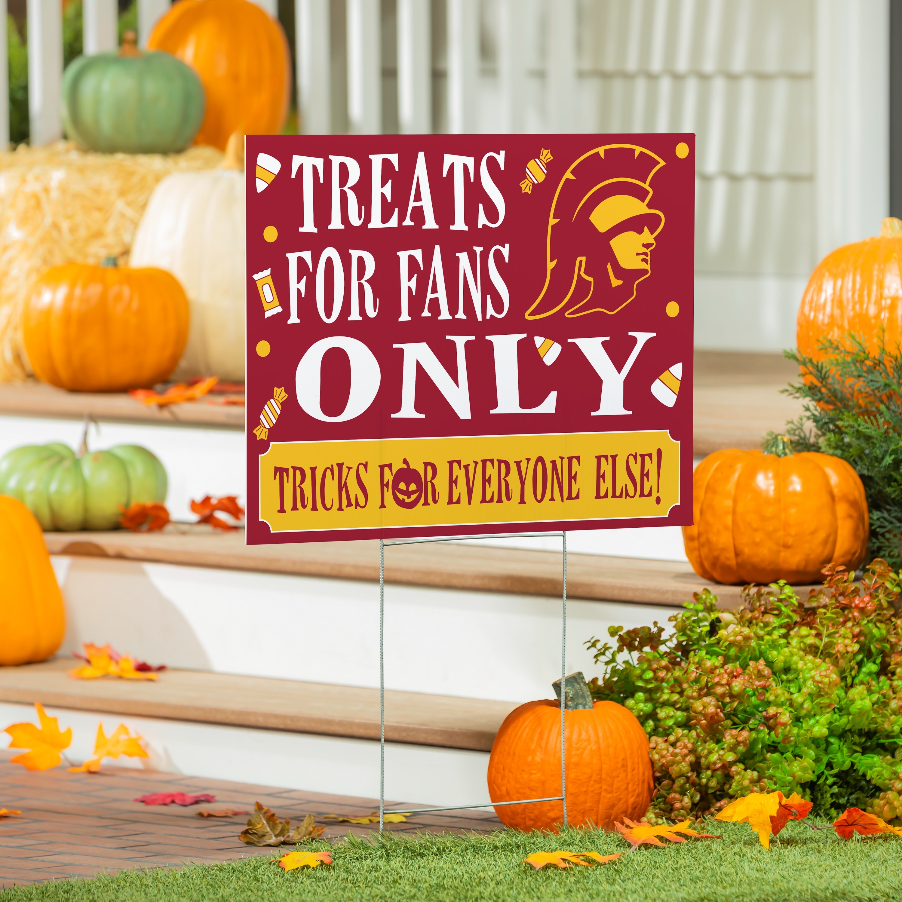University of Southern California Yard Sign, Halloween Treats for Fans