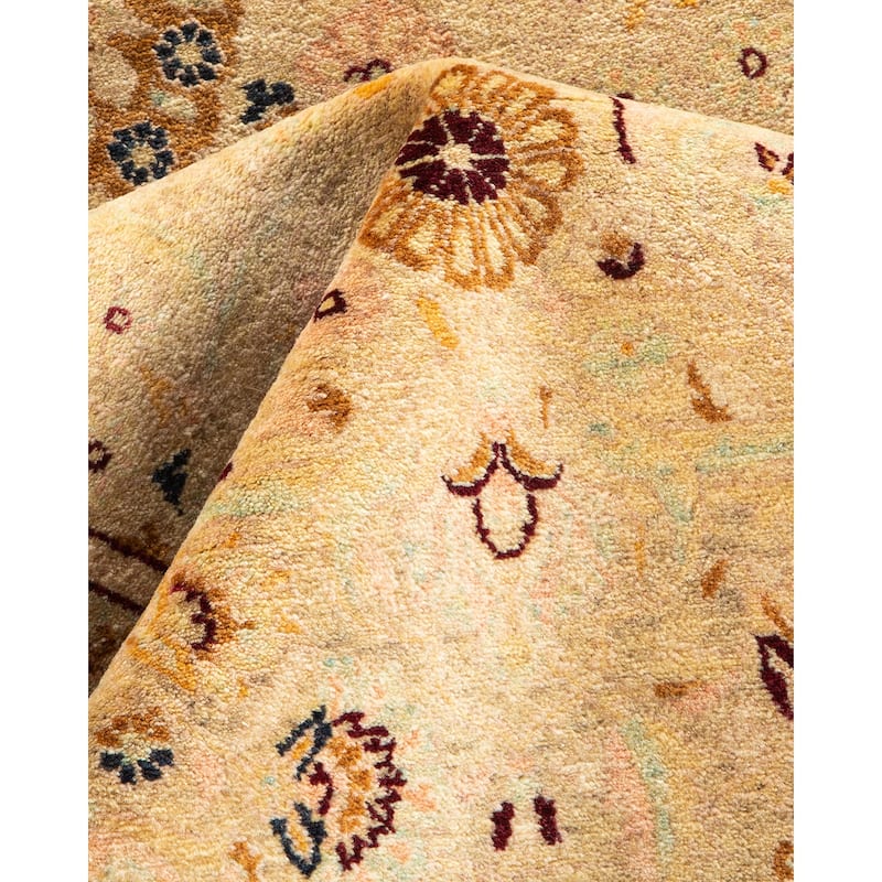 Overton Handknotted Wool Traditional Oriental Yellow Area Rug - 4' x 6'